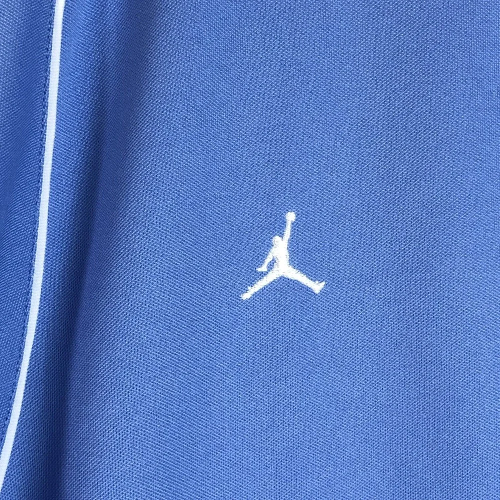 Vintage Jordan North Carolina Jumpman Basketball Baby Blue Pullover Mens Size L